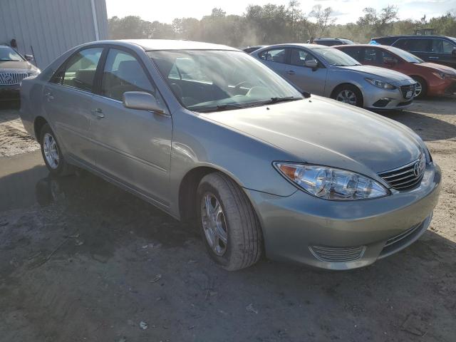 4T1BE32K95U567734 - 2005 TOYOTA CAMRY LE SILVER photo 4