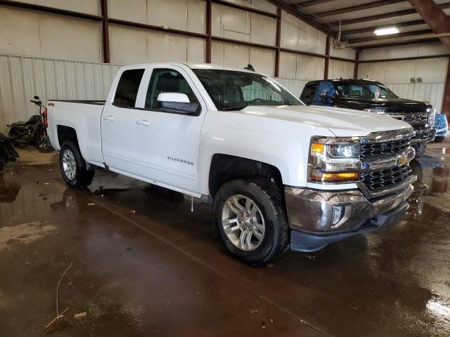 1GCVKREH1JZ379221 - 2018 CHEVROLET SILVERADO K1500 LT WHITE photo 4