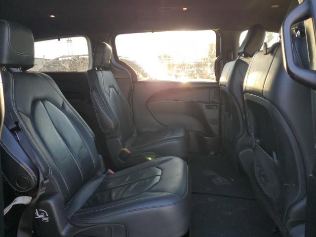 2C4RC3BG5LR282821 - 2020 CHRYSLER PACIFICA TOURING L GRAY photo 11