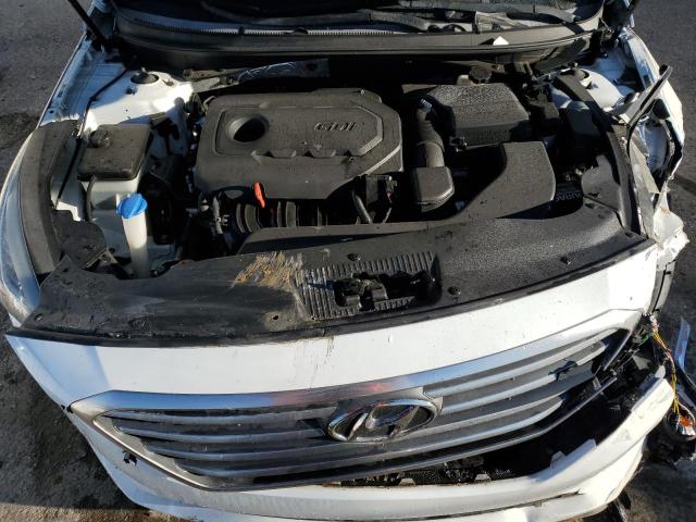 5NPE24AF4GH334071 - 2016 HYUNDAI SONATA SE WHITE photo 11