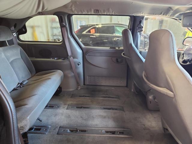 1C4GP45R04B579798 - 2004 CHRYSLER TOWN & COU BLUE photo 11