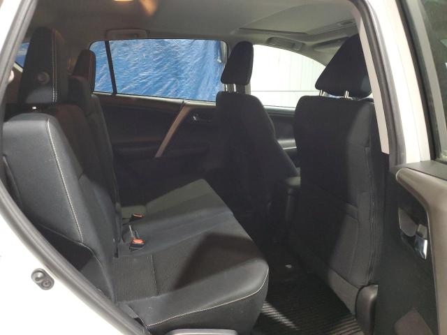 2T3RFREV0HW550966 - 2017 TOYOTA RAV4 XLE 白色 照片 11