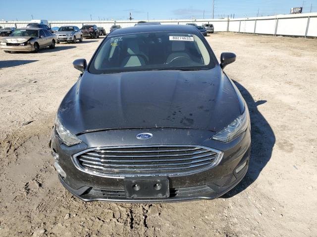 3FA6P0HD5KR276406 - 2019 FORD FUSION SE GRAY photo 5