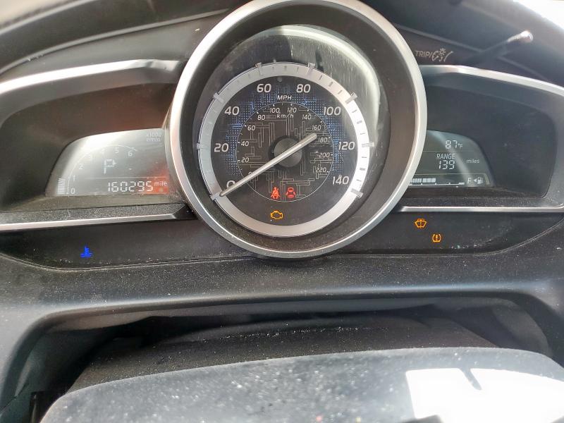 3MYDLBYV0JY325406 - 2018 TOYOTA YARIS IA 银色 照片 9