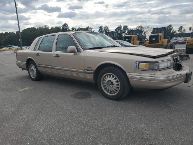 1LNLM82WXVY734571 - 1997 LINCOLN TOWN CAR SIGNATURE GOLD photo 4