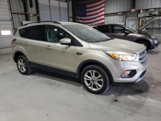 1FMCU9GDXJUA75065 - 2018 FORD ESCAPE SE GOLD photo 4