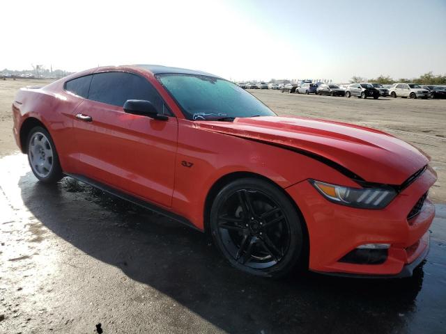 1FA6P8AM0F5396891 - 2015 FORD MUSTANG RED photo 4