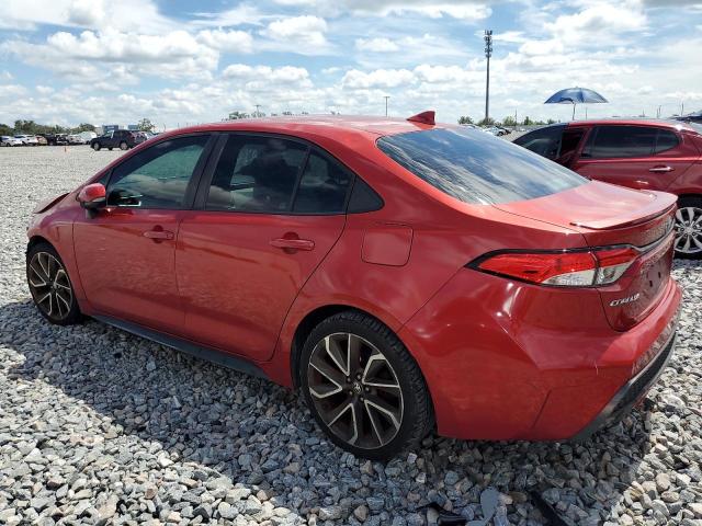 5YFS4RCE2LP054418 - 2020 TOYOTA COROLLA SE RED photo 2