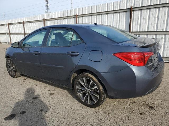 2T1BURHE7JC051858 - 2018 TOYOTA COROLLA L GRAY photo 2