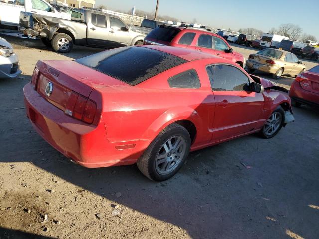 1ZVFT82H665252220 - 2006 FORD MUSTANG GT RED photo 3