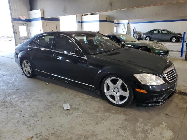 WDDNG86X37A113018 - 2007 MERCEDES-BENZ S 550 4MATIC BLACK photo 4