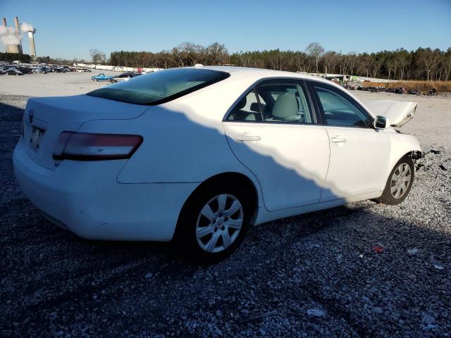 4T1BF3EK2BU772090 - 2011 TOYOTA CAMRY BASE WHITE photo 3