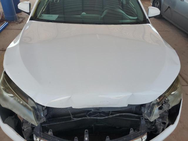 4T1BF1FK1GU179962 - 2016 TOYOTA CAMRY LE WHITE photo 11