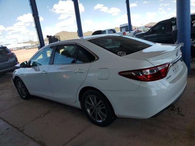 4T1BF1FK1GU179962 - 2016 TOYOTA CAMRY LE WHITE photo 2