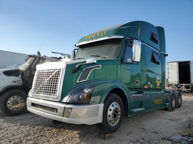 4V4NC9GH36N416802 - 2006 VOLVO VN VNL GREEN photo 2