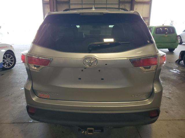 5TDJKRFH0FS115588 - 2015 TOYOTA HIGHLANDER XLE SILVER photo 6