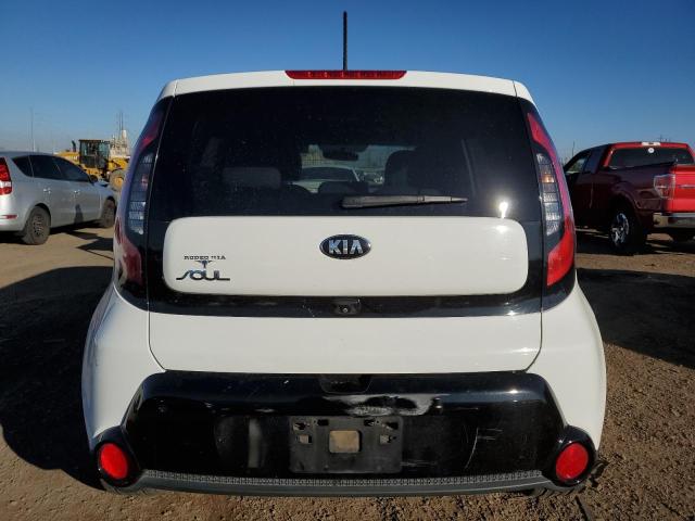 KNDJP3A5XG7355593 - 2016 KIA SOUL + WHITE photo 6