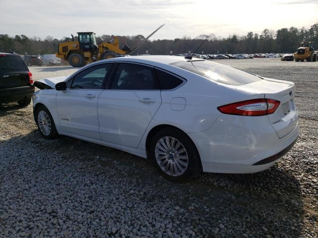 3FA6P0LU7DR220297 - 2013 FORD FUSION SE HYBRID WHITE photo 2