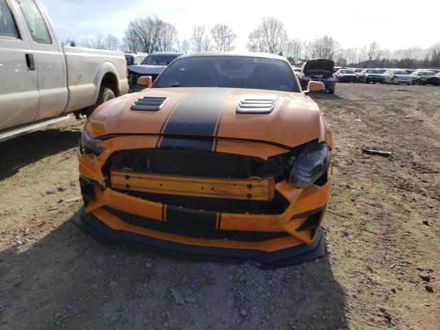 1FA6P8CF9J5129787 - 2018 FORD MUSTANG GT YELLOW photo 5