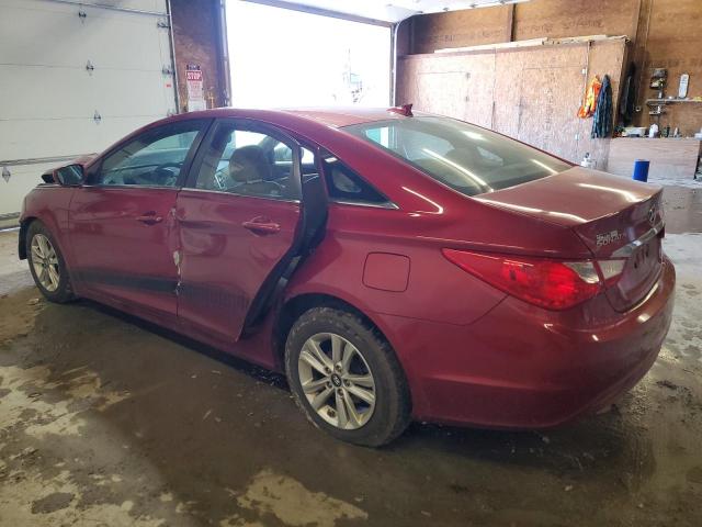 5NPEB4AC3DH507211 - 2013 HYUNDAI SONATA GLS BURGUNDY photo 2