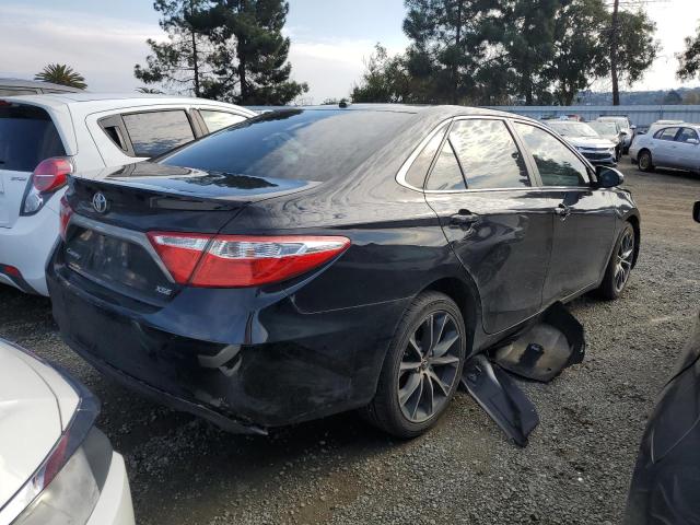 4T1BF1FK8FU979558 - 2015 TOYOTA CAMRY LE BLACK photo 3