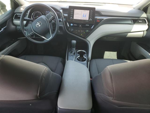 4T1C11AK0NU039425 - 2022 TOYOTA CAMRY LE SILVER photo 8