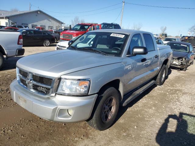 1D7HE48K48S612886 - 2008 DODGE DAKOTA QUAD SLT SILVER photo 1