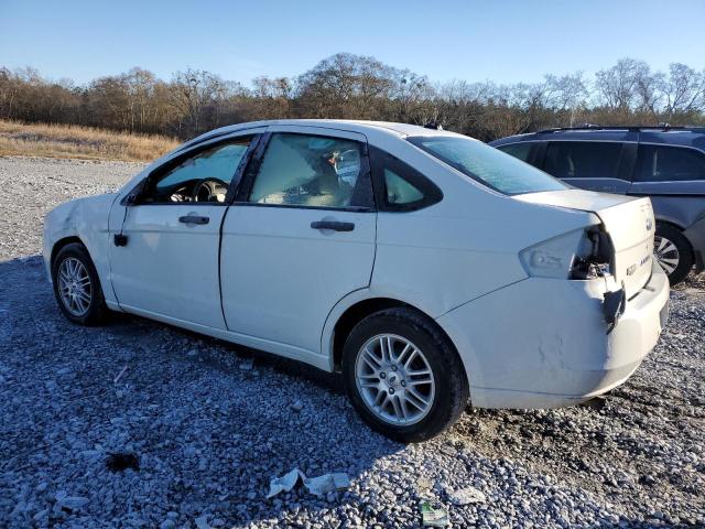 1FAHP35N79W168111 - 2009 FORD FOCUS SE WHITE photo 2