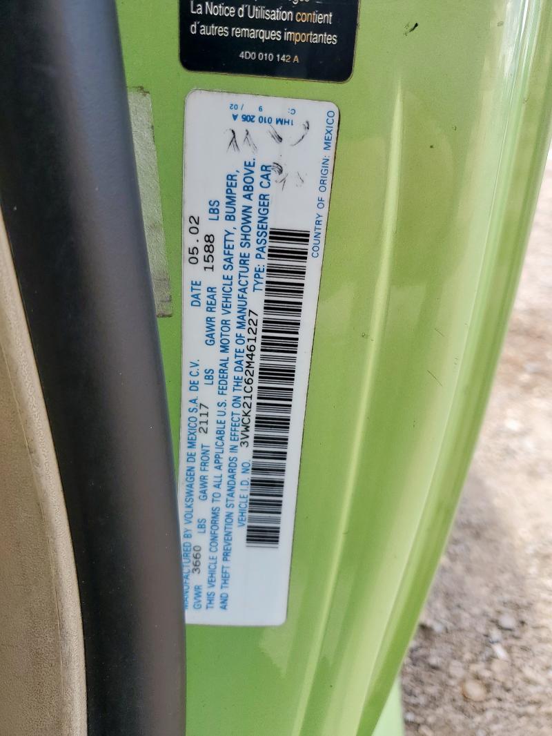 3VWCK21C62M461227 - 2002 VOLKSWAGEN NEW BEETLE GLS 绿色 照片 12