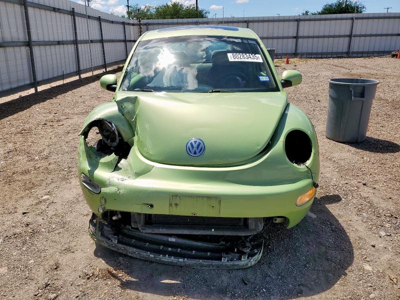 3VWCK21C62M461227 - 2002 VOLKSWAGEN NEW BEETLE GLS 绿色 照片 5