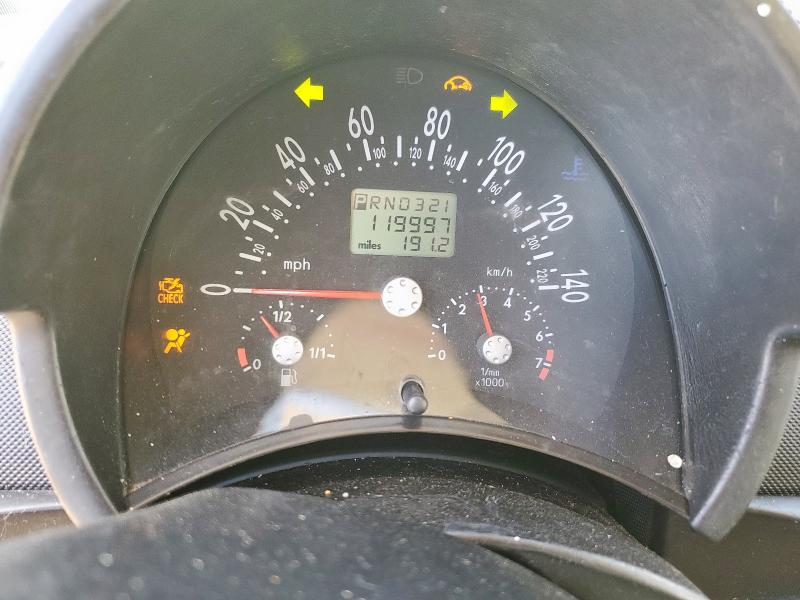 3VWCK21C62M461227 - 2002 VOLKSWAGEN NEW BEETLE GLS 绿色 照片 9