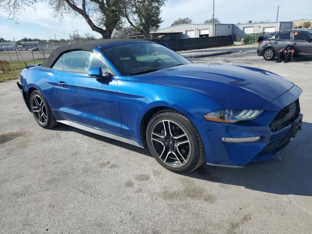 1FATP8UH2J5118049 - 2018 FORD MUSTANG BLUE photo 4