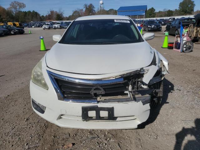 1N4AL3AP9DN569386 - 2013 NISSAN ALTIMA 2.5 WHITE photo 5