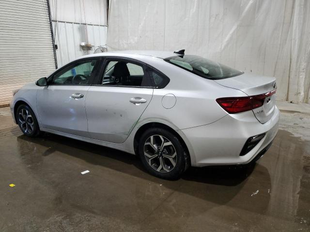 3KPF24AD3LE187033 - 2020 KIA FORTE FE SILVER photo 2