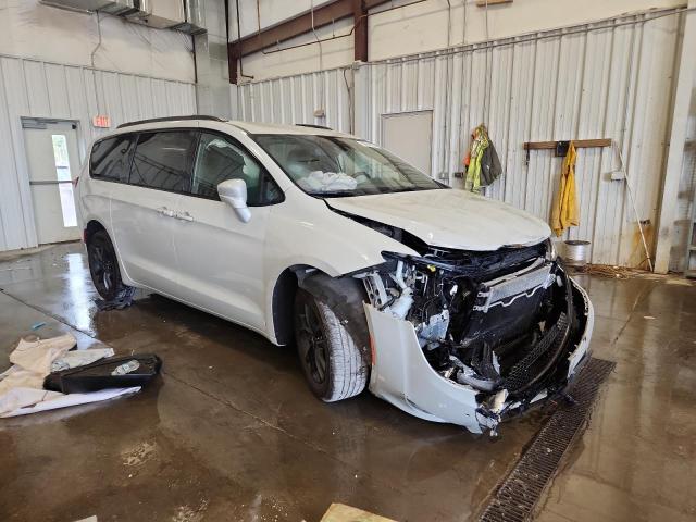 2C4RC3BGXLR261513 - 2020 CHRYSLER PACIFICA TOURING L WHITE photo 4