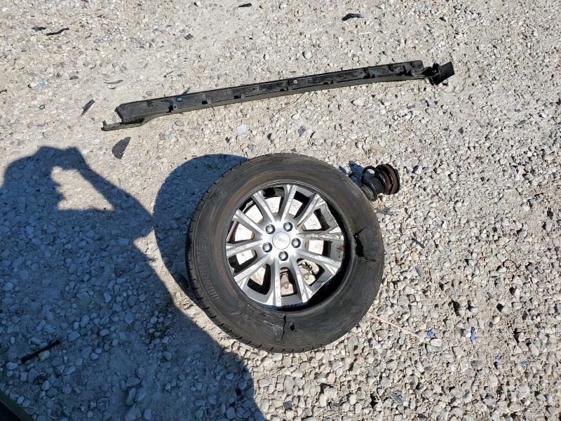 1C4PJLCB3KD406229 - 2019 JEEP CHEROKEE LATITUDE BLACK photo 13