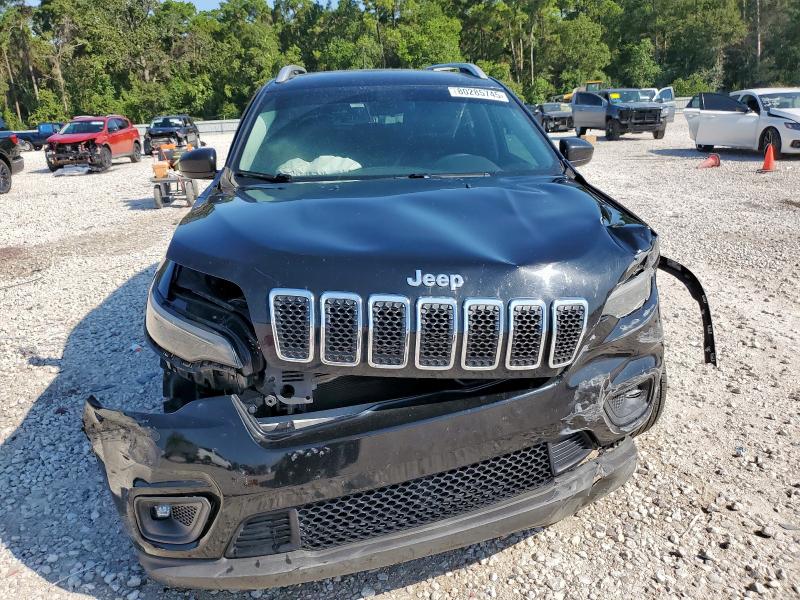 1C4PJLCB3KD406229 - 2019 JEEP CHEROKEE LATITUDE BLACK photo 5