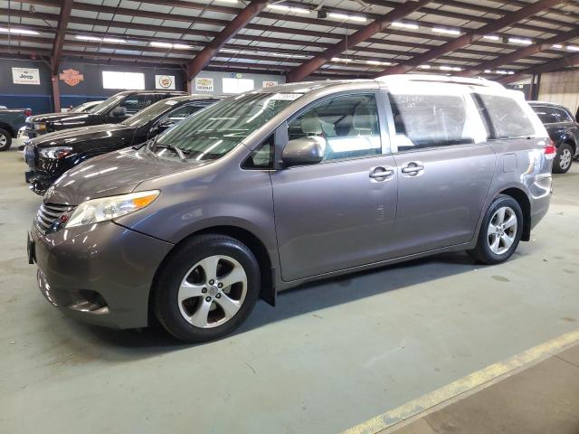 2012 TOYOTA SIENNA LE, 