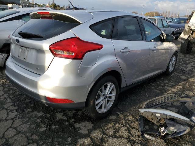 1FADP3K28HL285852 - 2017 FORD FOCUS SE SILVER photo 3