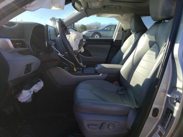 5TDHZRBH3MS145469 - 2021 TOYOTA HIGHLANDER XLE SILVER photo 7