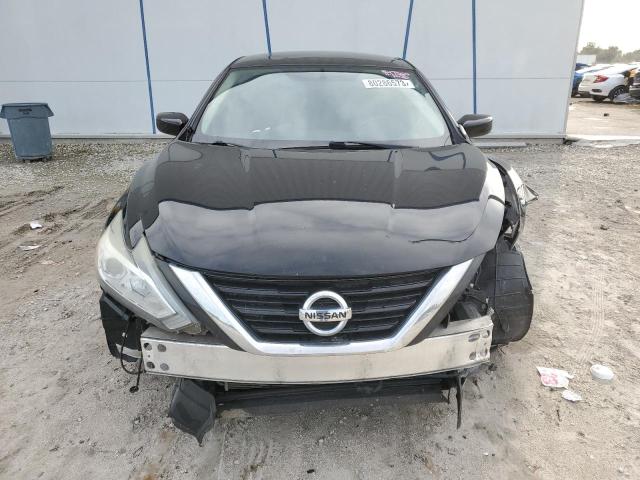 1N4AL3AP1HC216058 - 2017 NISSAN ALTIMA 2.5 BLACK photo 5