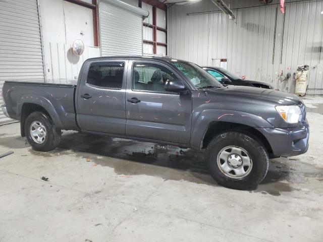 3TMMU4FN0DM058418 - 2013 TOYOTA TACOMA DOUBLE CAB LONG BED GRAY photo 4