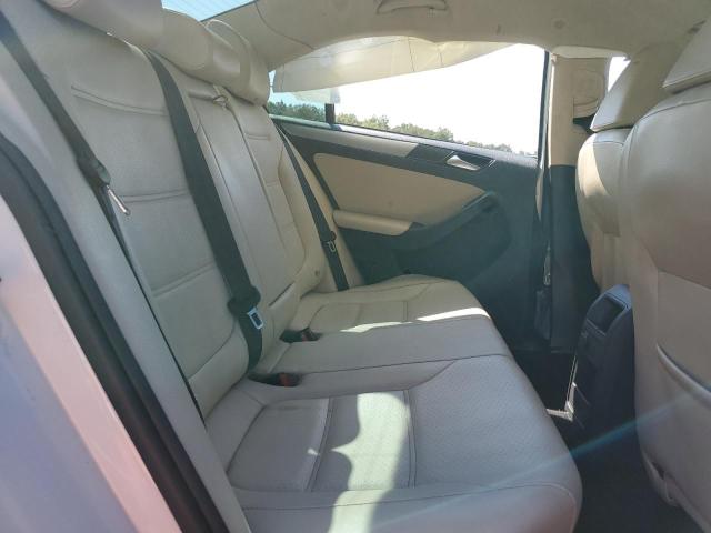 3VWB67AJ6JM222237 - 2018 VOLKSWAGEN JETTA SE 白色 照片 10