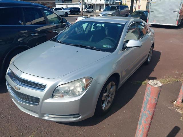 1G1ZH57B19F137617 - 2009 CHEVROLET MALIBU 1LT 银色 照片 2