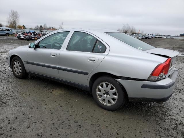 YV1RS61R122112986 - 2002 VOLVO S60 SILVER photo 2