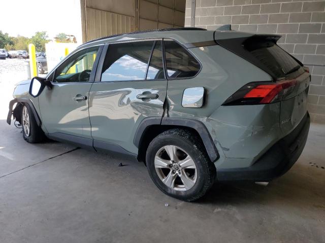 2T3W1RFV2MW137165 - 2021 TOYOTA RAV4 XLE GRAY photo 2