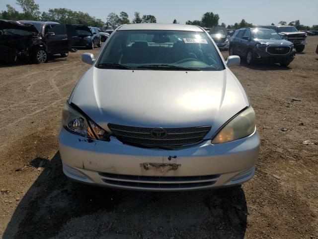 4T1BE32K74U831810 - 2004 TOYOTA CAMRY LE SILVER photo 5