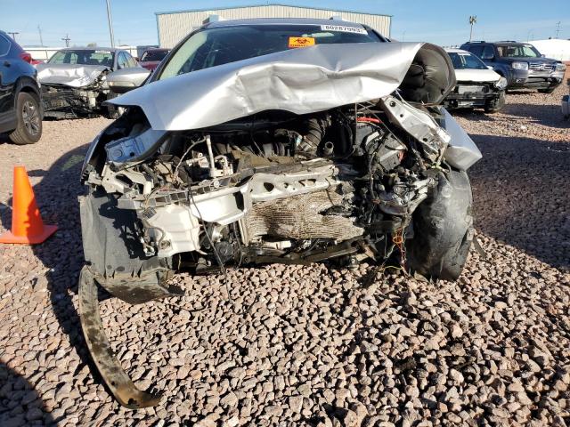 1FADP3K2XEL185733 - 2014 FORD FOCUS SE SILVER photo 5