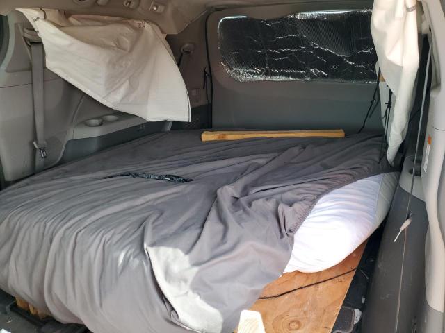 5TDKZ3DC8KS968867 - 2019 TOYOTA SIENNA LE თეთრი ფოტო 10