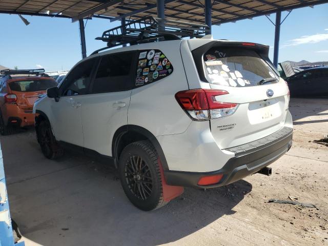 JF2SKAEC1KH558442 - 2019 SUBARU FORESTER PREMIUM WHITE photo 2